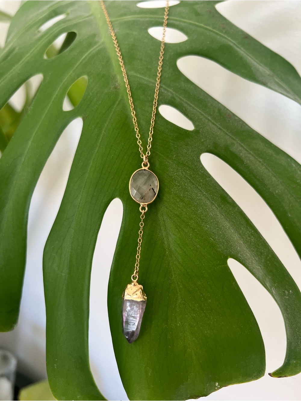 16.5in Gold Lariat Necklace with Quartz & Amethyst
